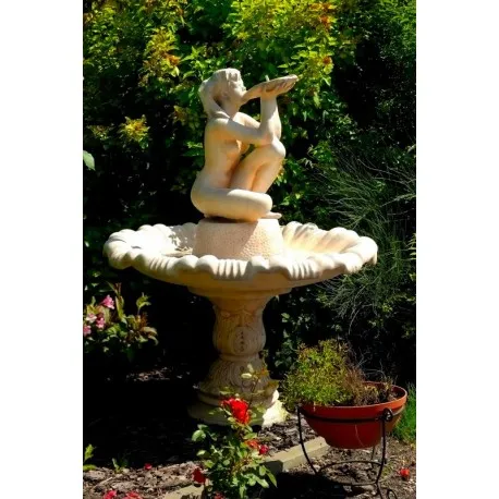 159 cm Fountain Girl drinking water