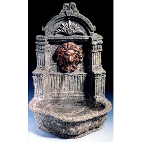 31 cm Fountain  with a Lion