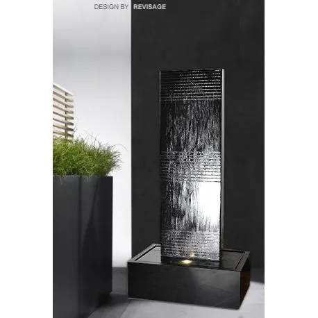 Vienne Black Beauty water wall