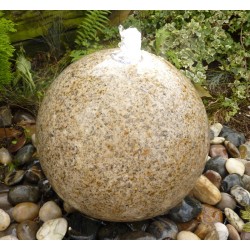 Fontanna polerowana kula z granitu beżowego 40 cm