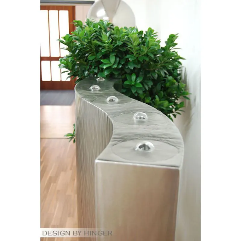 Fontaine en acier...