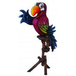 Komiczna papuga na stojaku
