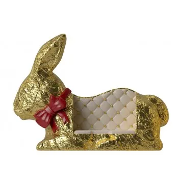 Sofa wielkanocna z czekoladowym króliczkiem