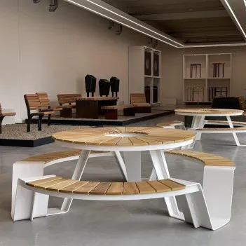 700x700x100 Table insert...