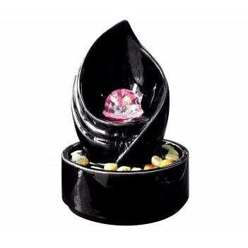 Fontanna dekoracyjna...