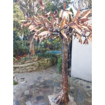 Fontanna ogrodowa, drzewo...