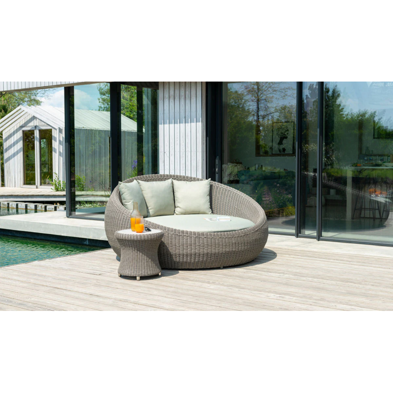 Hazelmere Round Daybed 1.8m...
