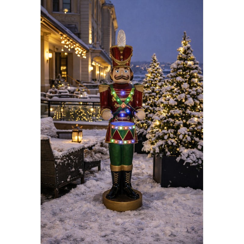 Animated-Drumming Soldier