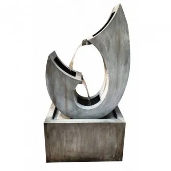 Fontanna ogrodowa Trento,...