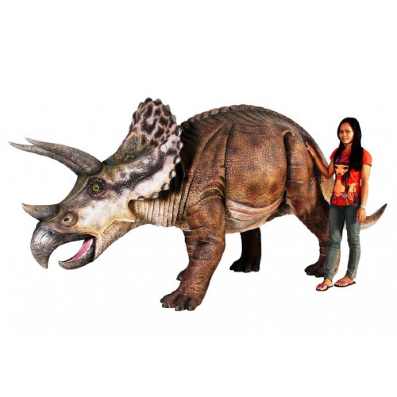Olbrzymi Triceratops