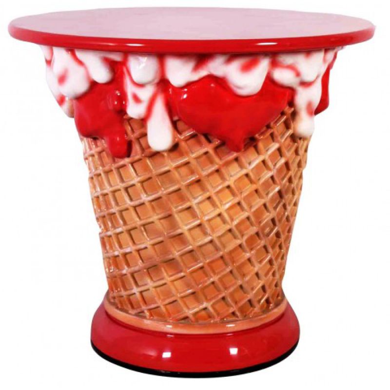 Клубничное мороженое - стол