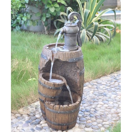 Fontaine de jardin, à trois...