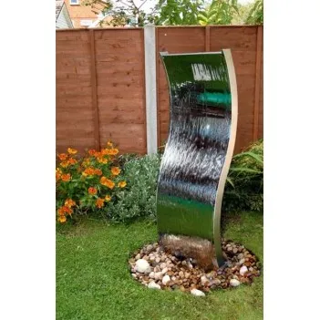 Fontanna, kaskada ogrodowa do domu i ogrodu