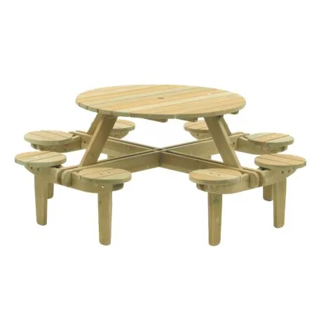 Table en pin avec 8 places...